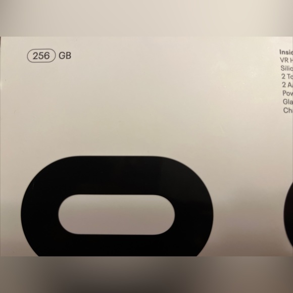Im selling a Oculus Quest 2 256gb - Picture 3 of 4